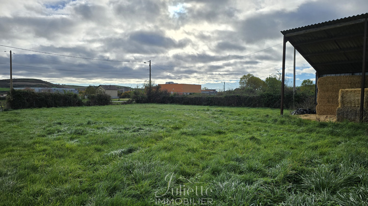 Ma-Cabane - Location Divers Combronde, 1262 m²