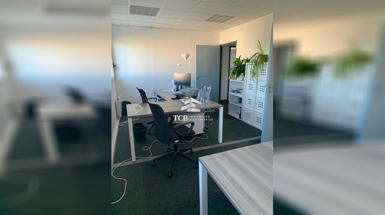 Ma-Cabane - Location Divers Couëron, 232 m²