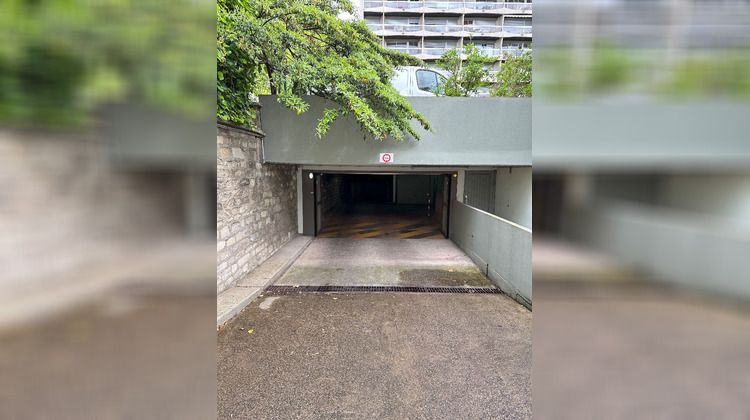 Ma-Cabane - Location Divers COURBEVOIE, 0 m²