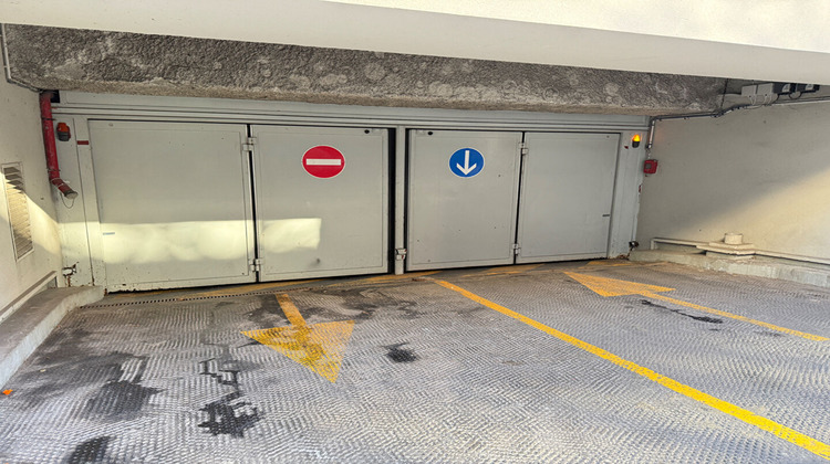 Ma-Cabane - Location Divers COURBEVOIE, 0 m²