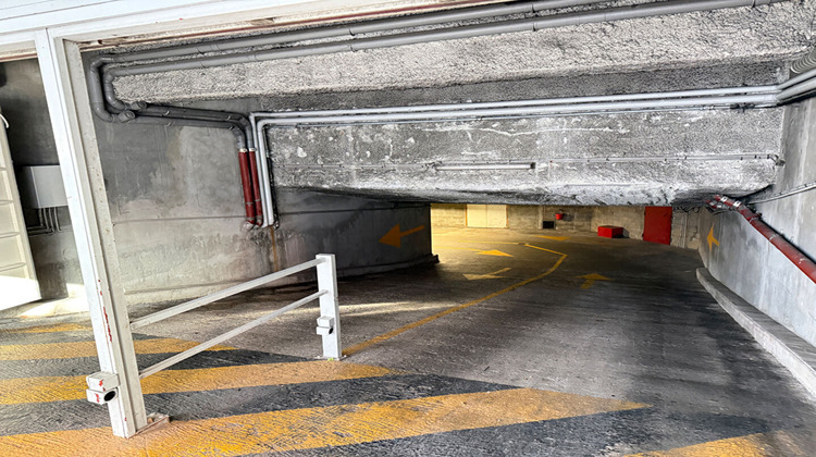 Ma-Cabane - Location Divers COURBEVOIE, 0 m²