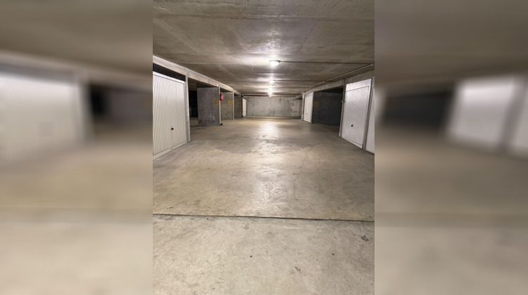 Ma-Cabane - Location Divers COURBEVOIE, 0 m²