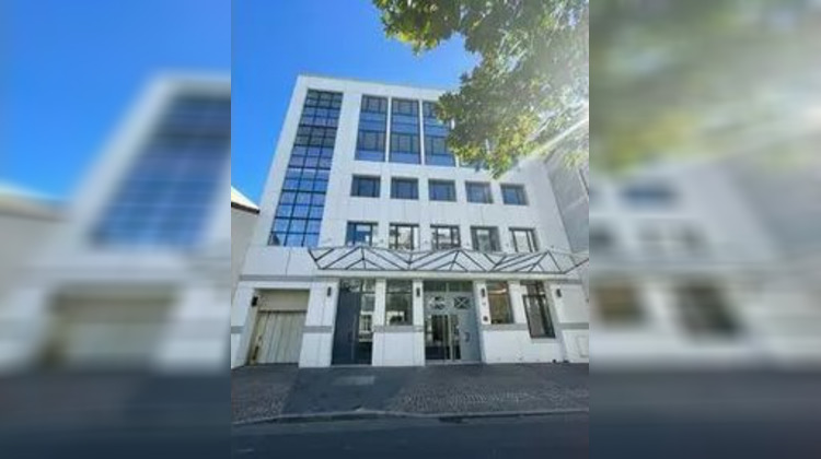 Ma-Cabane - Location Divers Courbevoie, 543 m²