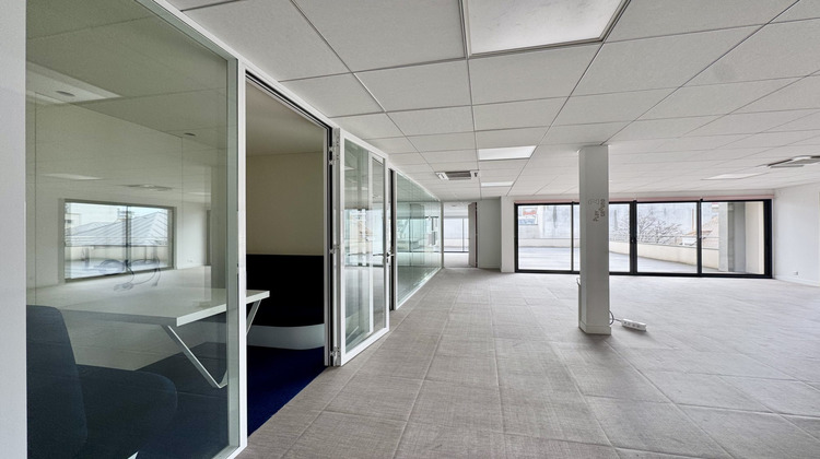 Ma-Cabane - Location Divers Courbevoie, 543 m²