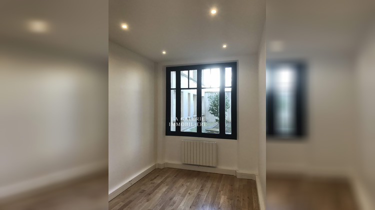 Ma-Cabane - Location Divers Courbevoie, 61 m²