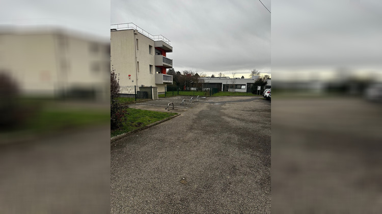 Ma-Cabane - Location Divers CRAPONNE, 0 m²