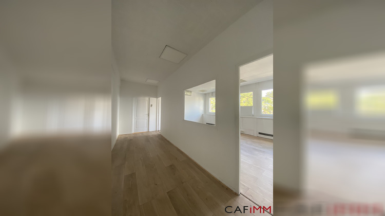 Ma-Cabane - Location Divers Décines-Charpieu, 112 m²