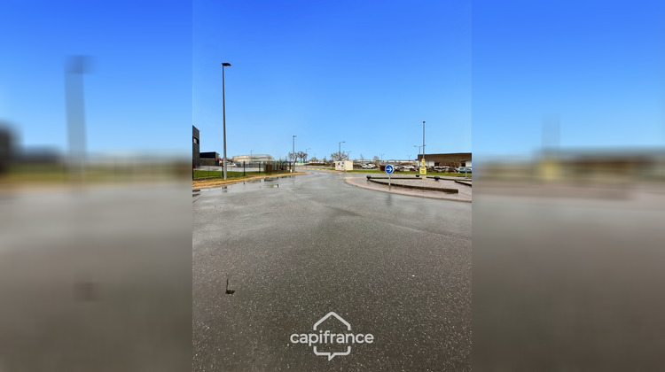 Ma-Cabane - Location Divers DOMERAT, 150 m²