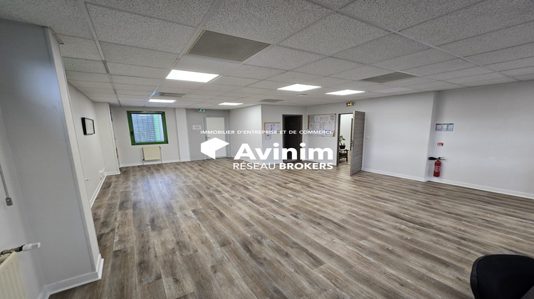 Ma-Cabane - Location Divers Domont, 179 m²