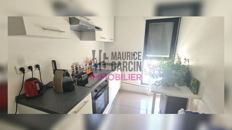 Ma-Cabane - Location Divers Entraigues-sur-la-Sorgue, 65 m²