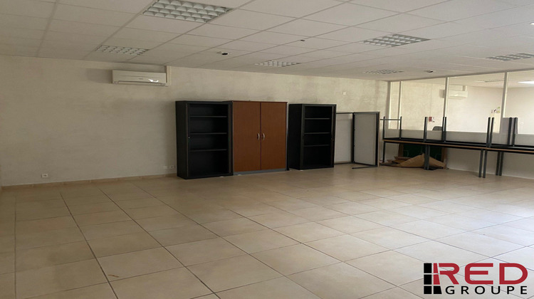 Ma-Cabane - Location Divers Gémenos, 150 m²
