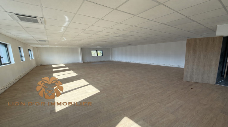 Ma-Cabane - Location Divers Genay, 182 m²