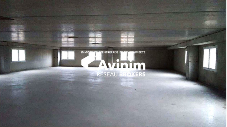 Ma-Cabane - Location Divers Gilly-sur-Isère, 285 m²