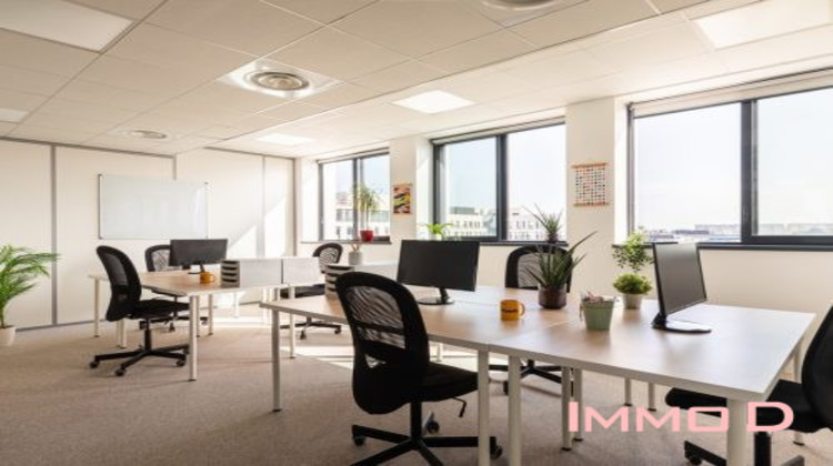 Ma-Cabane - Location Divers Golbey, 300 m²