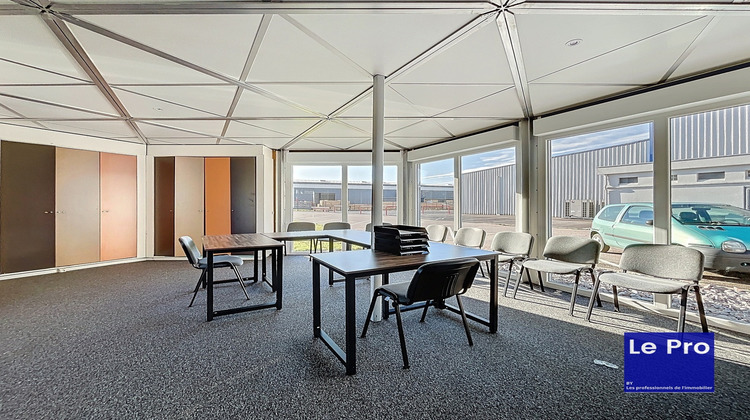 Ma-Cabane - Location Divers Golbey, 300 m²