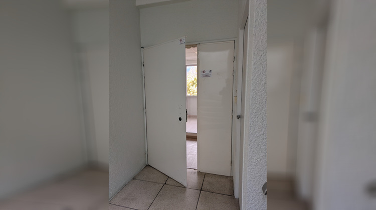 Ma-Cabane - Location Divers GRENOBLE, 245 m²