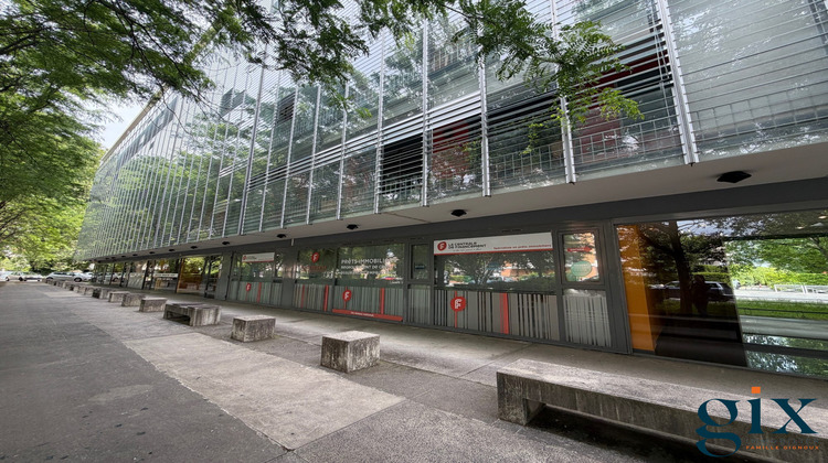 Ma-Cabane - Location Divers Grenoble, 155 m²