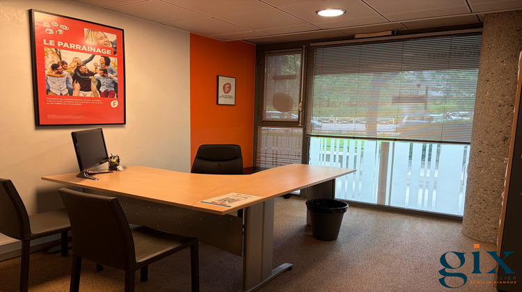 Ma-Cabane - Location Divers Grenoble, 155 m²