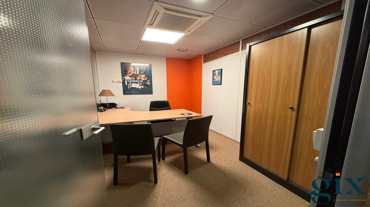 Ma-Cabane - Location Divers Grenoble, 155 m²