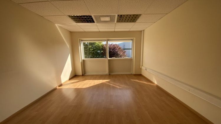 Ma-Cabane - Location Divers Herblay, 411 m²