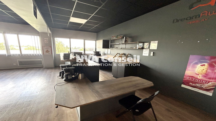 Ma-Cabane - Location Divers Herblay, 570 m²