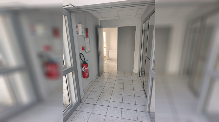 Ma-Cabane - Location Divers Hérouville-Saint-Clair, 250 m²