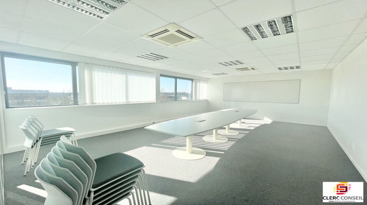 Ma-Cabane - Location Divers Isneauville, 260 m²