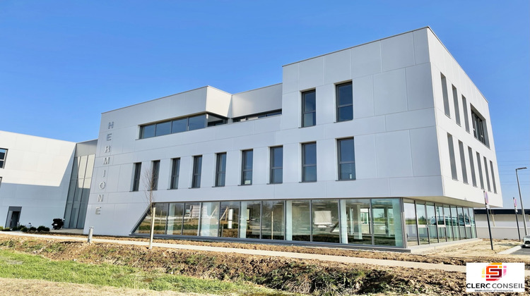 Ma-Cabane - Location Divers Isneauville, 282 m²