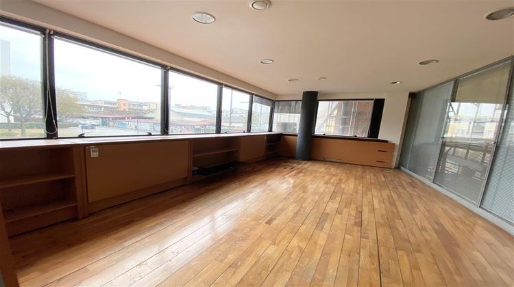 Ma-Cabane - Location Divers IVRY SUR SEINE, 381 m²