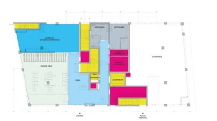 Ma-Cabane - Location Divers IVRY SUR SEINE, 213 m²