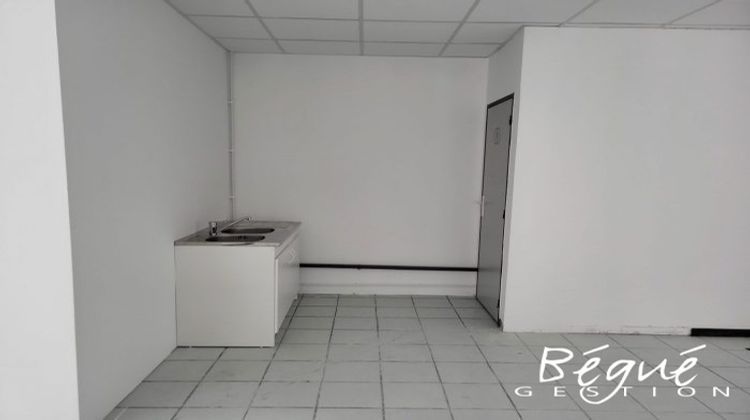 Ma-Cabane - Location Divers L'Isle-Jourdain, 99 m²