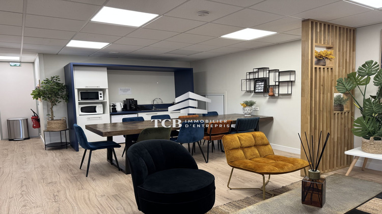 Ma-Cabane - Location Divers La Chapelle-sur-Erdre, 265 m²