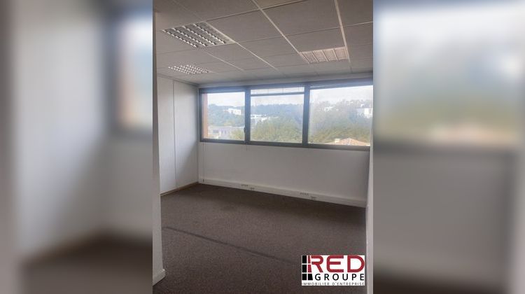 Ma-Cabane - Location Divers La Ciotat, 207 m²