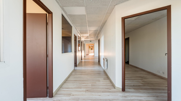 Ma-Cabane - Location Divers La Ciotat, 280 m²