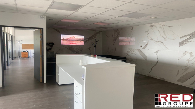 Ma-Cabane - Location Divers La Ciotat, 200 m²