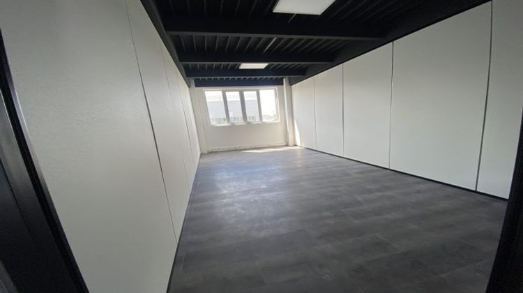 Ma-Cabane - Location Divers La Courneuve, 31 m²