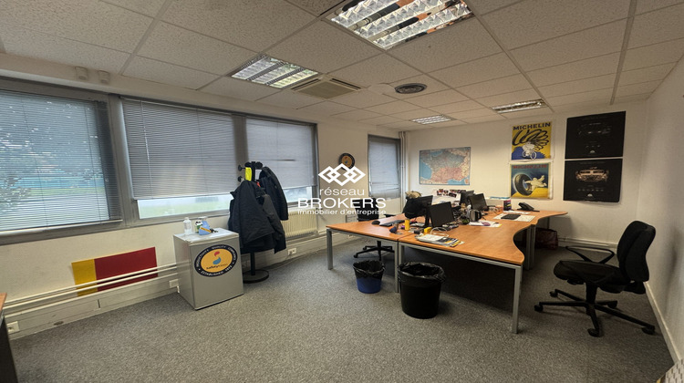 Ma-Cabane - Location Divers La Courneuve, 220 m²