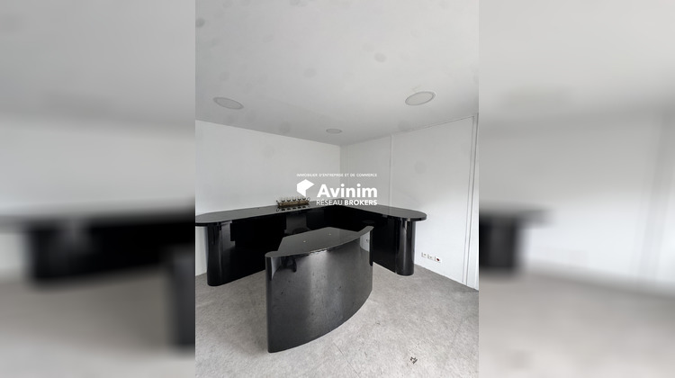 Ma-Cabane - Location Divers La Courneuve, 222 m²