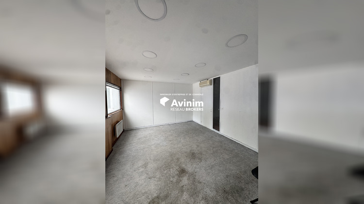 Ma-Cabane - Location Divers La Courneuve, 222 m²