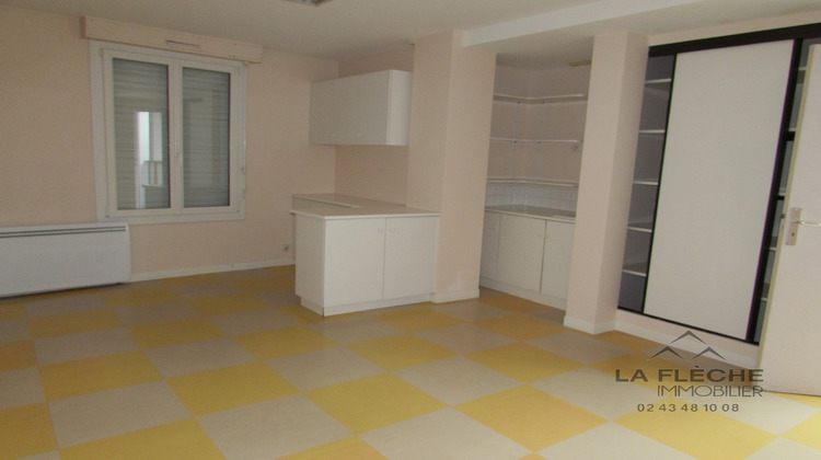 Ma-Cabane - Location Divers La Flèche, 201 m²