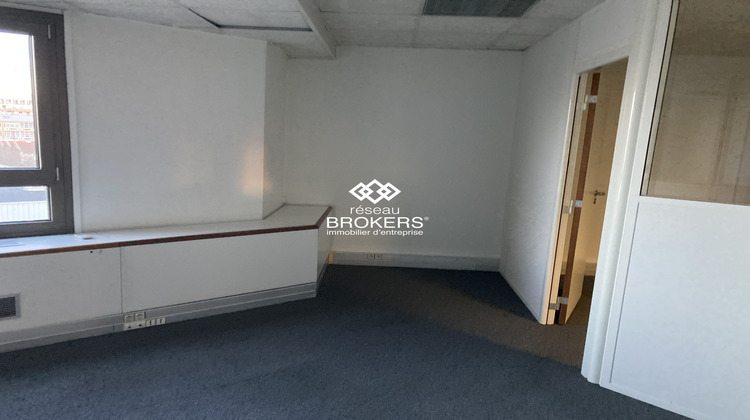 Ma-Cabane - Location Divers La Garenne-Colombes, 204 m²