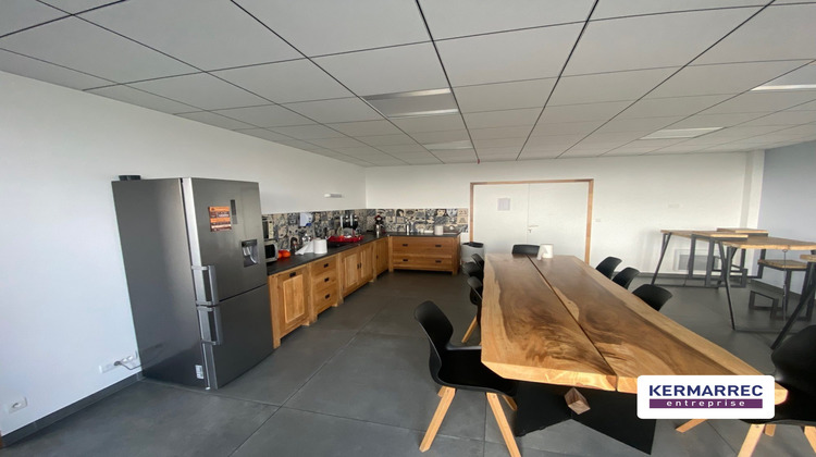 Ma-Cabane - Location Divers La Mézière, 650 m²