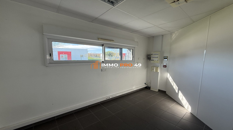 Ma-Cabane - Location Divers La Séguinière, 185 m²