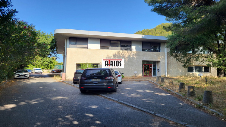 Ma-Cabane - Location Divers La Seyne-sur-Mer, 800 m²