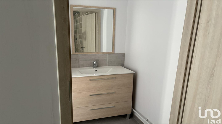 Ma-Cabane - Location Divers La Tour-de-Salvagny, 146 m²