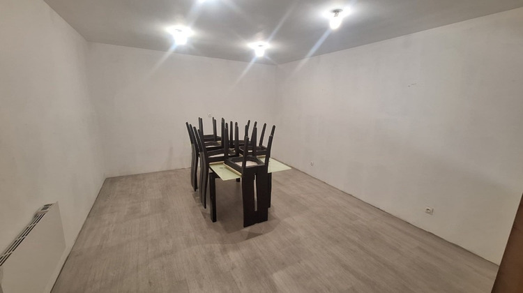 Ma-Cabane - Location Divers LE CHEYLAS, 300 m²