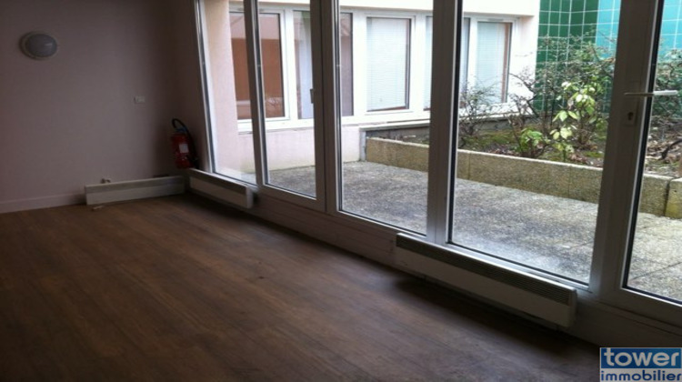 Ma-Cabane - Location Divers Le Kremlin-Bicêtre, 180 m²