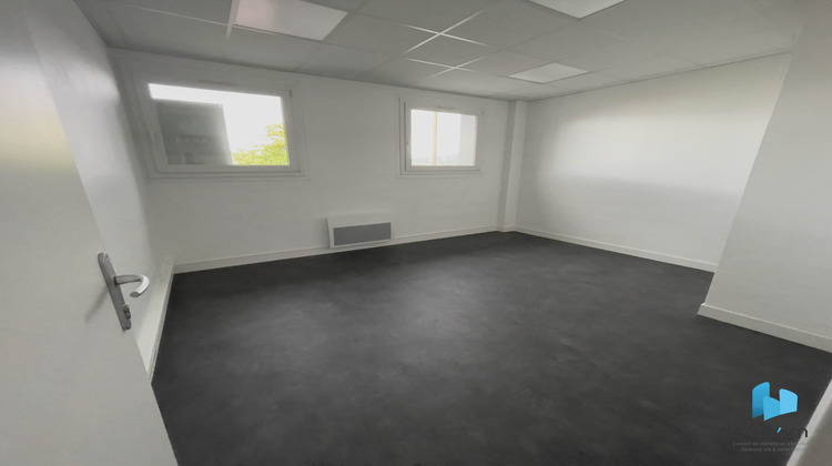 Ma-Cabane - Location Divers Le Mans, 328 m²