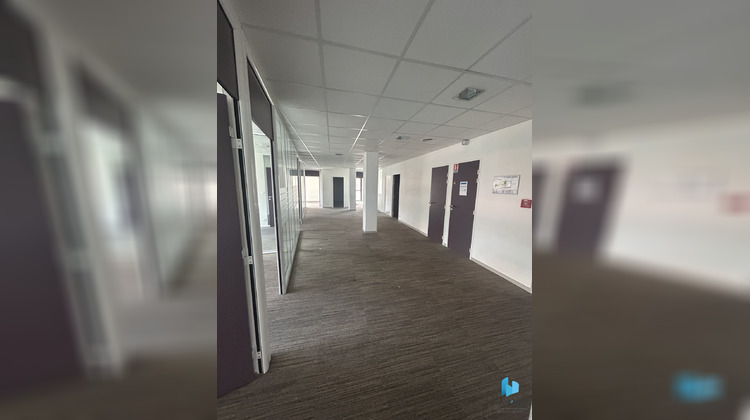 Ma-Cabane - Location Divers Le Mans, 245 m²