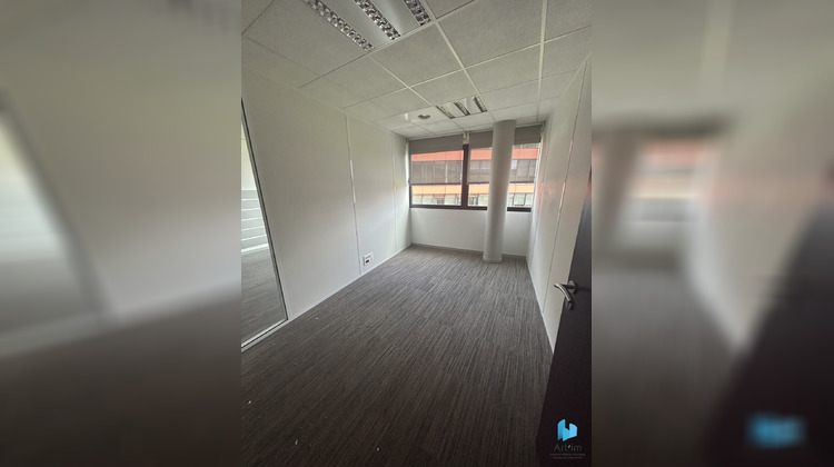 Ma-Cabane - Location Divers Le Mans, 245 m²